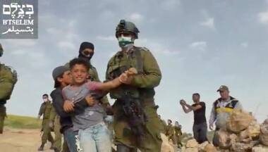 Video shows Israeli troops detaining five Palestinian children near unauthorised Jewish settlement