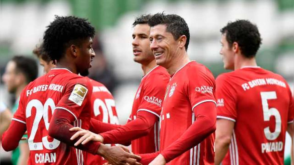 Bundesliga: Robert Lewandowski nets his 32nd league goal as Bayern Munich beat Werder Bremen; Wolfsburg thrash Schalke