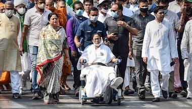 'Will continue fight', says wheelchair-bound Mamata; EC suspends two over Nandigram incident, but denies 'attack'