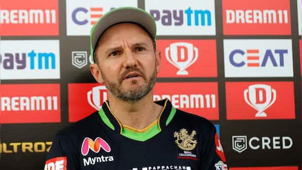 IPL 2021: Maxwell's run-out was probably the turning point against SRH, says RCB's Mike Hesson