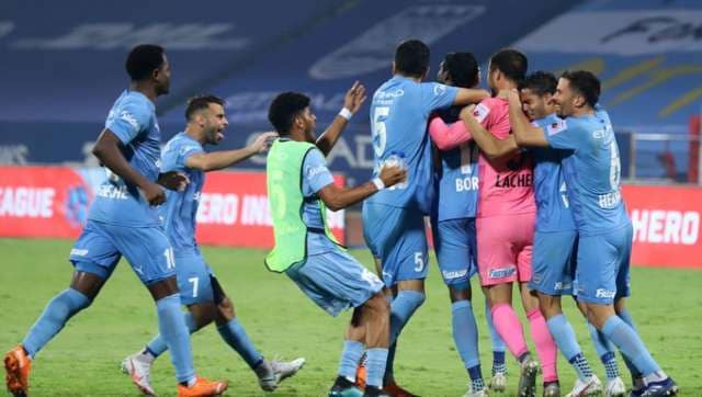 ISL 2020-21: Mumbai City FC hold their nerve to overcome FC Goa in epic penalty shootout, reach first-ever final