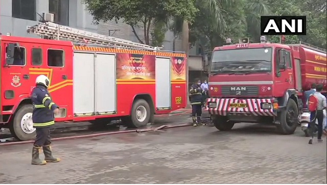Mumbai: Two dead after fire breaks out at COVID-19 hospital in Bhandup Mumbai: Two dead after fire breaks out at COVID-19 hospital in Bhandup