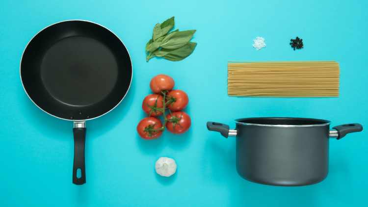 Budget Non-Stick Cooking Sets that are perfect for new house Budget Non-Stick Cooking Sets that are perfect for new house