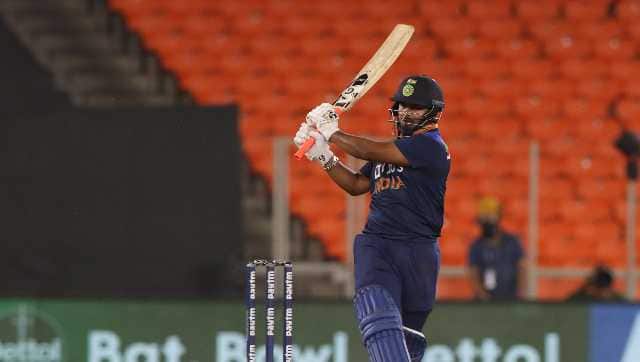 Rishabh Pant got off to a start, but could not convert it as he finished with 25 runs off 20 balls. Sportzpics