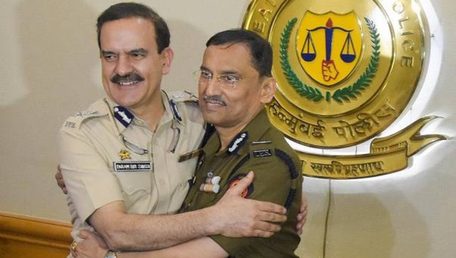Mumbai police commissioner Param Bir Singh transferred to Home Guard; Hemant Nagrale to take charge Mumbai police commissioner Param Bir Singh transferred to Home Guard; Hemant Nagrale to take charge