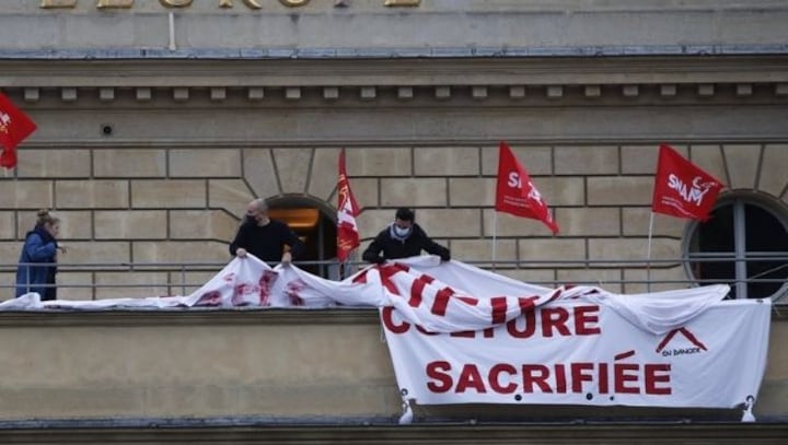 Paris: Out-of-work French culture and tourism workers occupy Odeon theatre to demand govt support