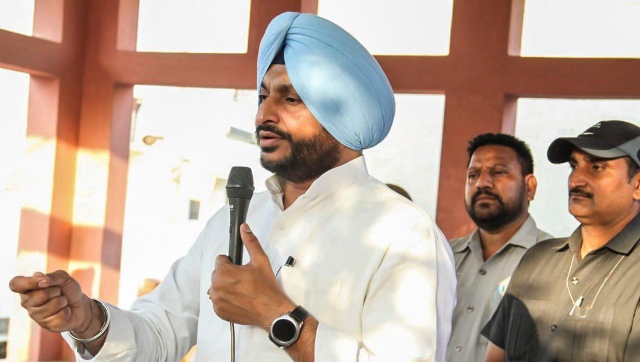 Congress MP Ravneet Bittu receives death threat, caller says will meet Sidhu Moosewala's fate Congress MP Ravneet Bittu receives death threat, caller says will meet Sidhu Moosewala's fate