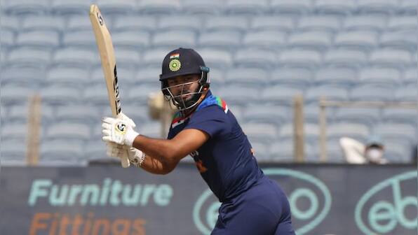 India vs England: Ian Bell says he can't imagine an Indian side without Rishabh Pant, terms him a 'rare talent'