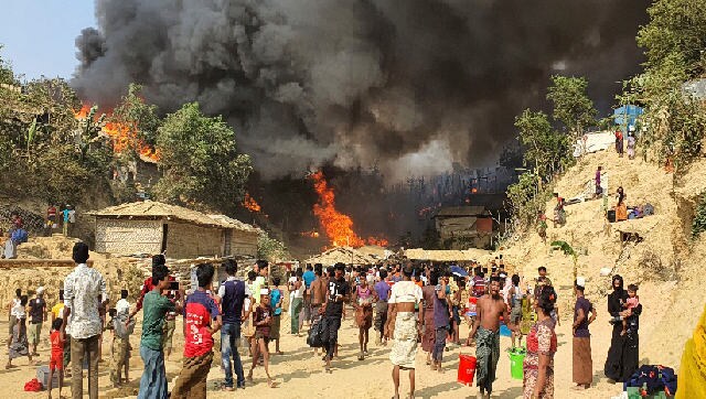 Five Rohingya feared dead, thousands flee huge blaze at refugee camps in Bangladesh Five Rohingya feared dead, thousands flee huge blaze at refugee camps in Bangladesh
