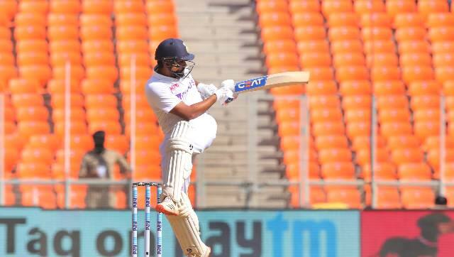 Rohit Sharma fought valiantly during India’s reply despite wickets falling at the other end. Rohit was dismissed for 49 by Stokes, leaving India reeling at 121-5. Sportzpics 