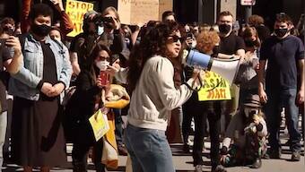 Sandra Oh calls for an end to anti-Asian violence at Pittsburgh rally: 'I belong here'