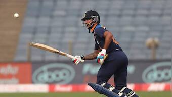 India vs Sri Lanka: Shikhar Dhawan needs to secure his spot for T20 Word Cup, says VVS Laxman