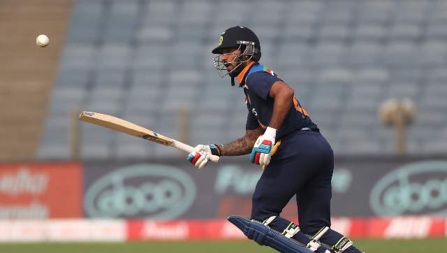 India vs Sri Lanka: Start of India's limited-overs tour postponed to 17 July due to COVID-19 cases in hosts' camp India vs Sri Lanka: Start of India's limited-overs tour postponed to 17 July due to COVID-19 cases in hosts' camp