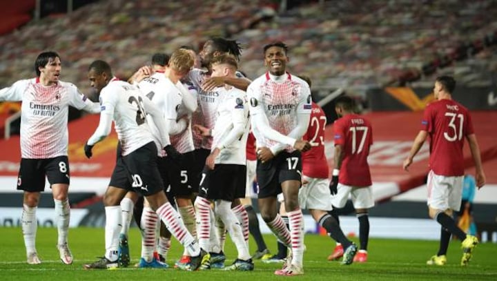 Europa League: AC Milan grab last-16 edge at Manchester United as Tottenham, Arsenal shine