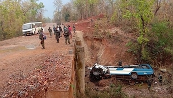 Five policemen killed, 13 injured in Naxal attack on bus in Chhattisgarh’s Narayanpur