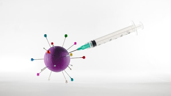 Do vaccines work against Omicron and what is their efficacy? Here’s what experts say