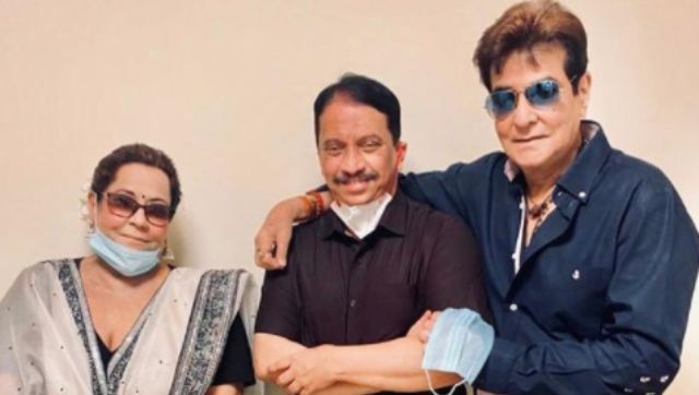 Jeetendra, wife Shobha Kapoor receive first dose of COVID-19 vaccine Jeetendra, wife Shobha Kapoor receive first dose of COVID-19 vaccine