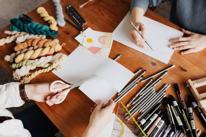 Make school time fun again with these top pencil kits