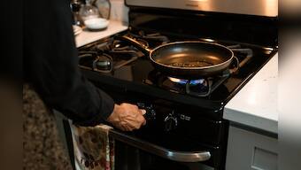 Glass top gas stoves with sleek and beautiful design