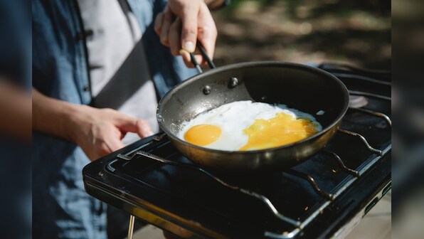 Fry perfect eggs with these mini frying pans