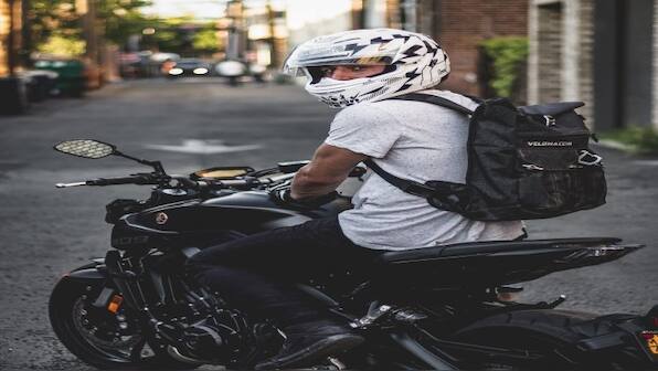 Motorcycle Tank Bags for extra space while riding