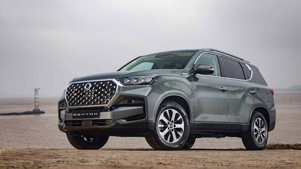 SsangYong Rexton facelift revealed, benefits from more power and a new automatic gearbox