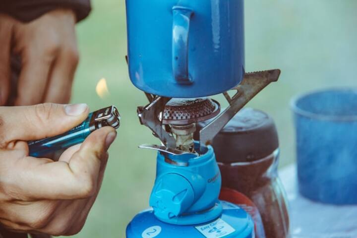 Best outdoor cooking gas stoves for camping