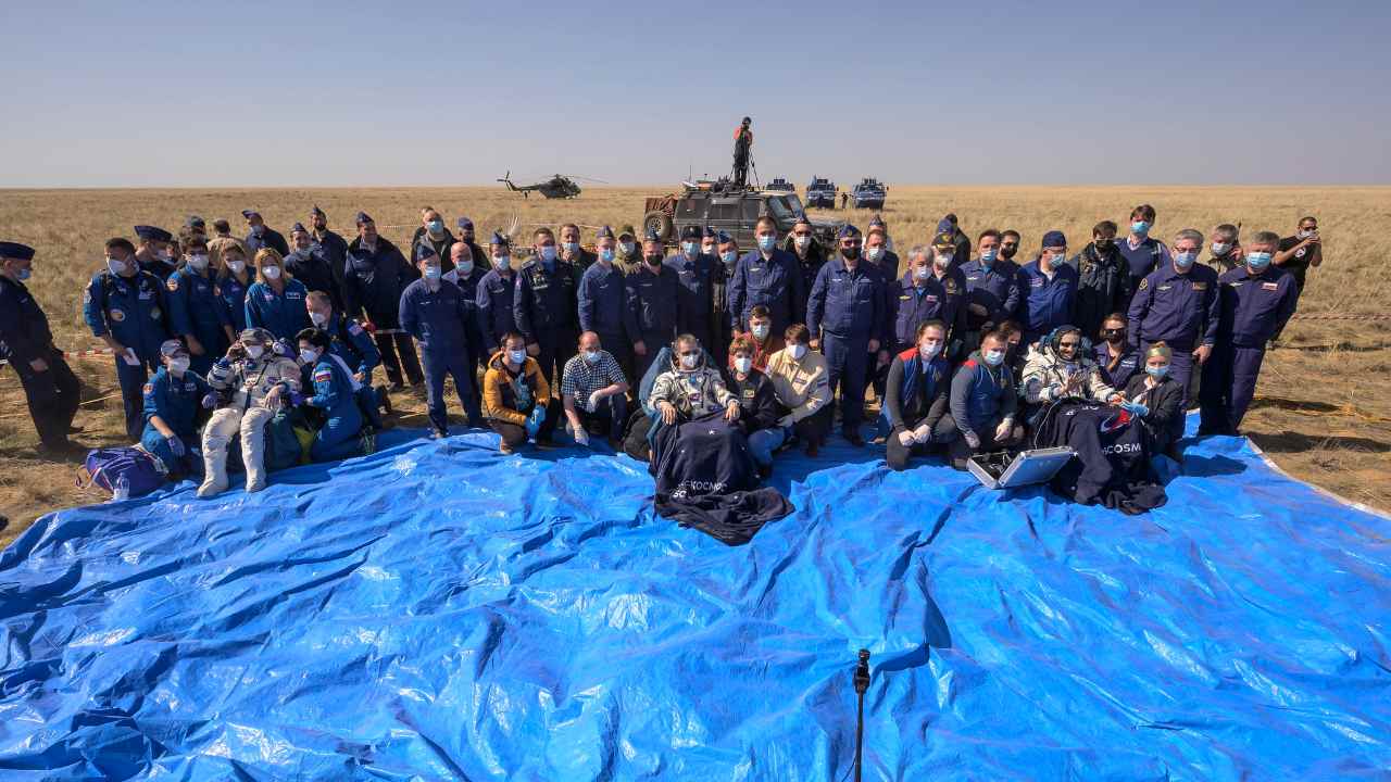 Two cosmonauts, 1 astronaut touch down on Earth after six months aboard ISS Two cosmonauts, 1 astronaut touch down on Earth after six months aboard ISS