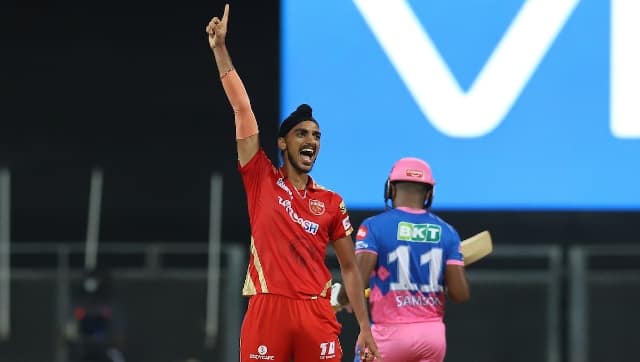 Left-arm seamer Arshdeep Singh, the pick of the bowlers for PBKS, defended 13 runs in the last over, finishing with figures of 3/35 in the match. Sportzpics 
