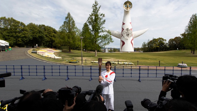 Tokyo Olympics 2020: Olympic torch runs through empty park in Osaka as coronavirus cases rise Tokyo Olympics 2020: Olympic torch runs through empty park in Osaka as coronavirus cases rise