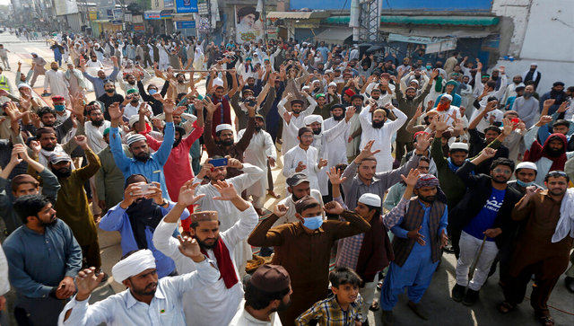 France urges citizens to leave Pakistan as violent stirs hit country; no threat, insists interior minister France urges citizens to leave Pakistan as violent stirs hit country; no threat, insists interior minister