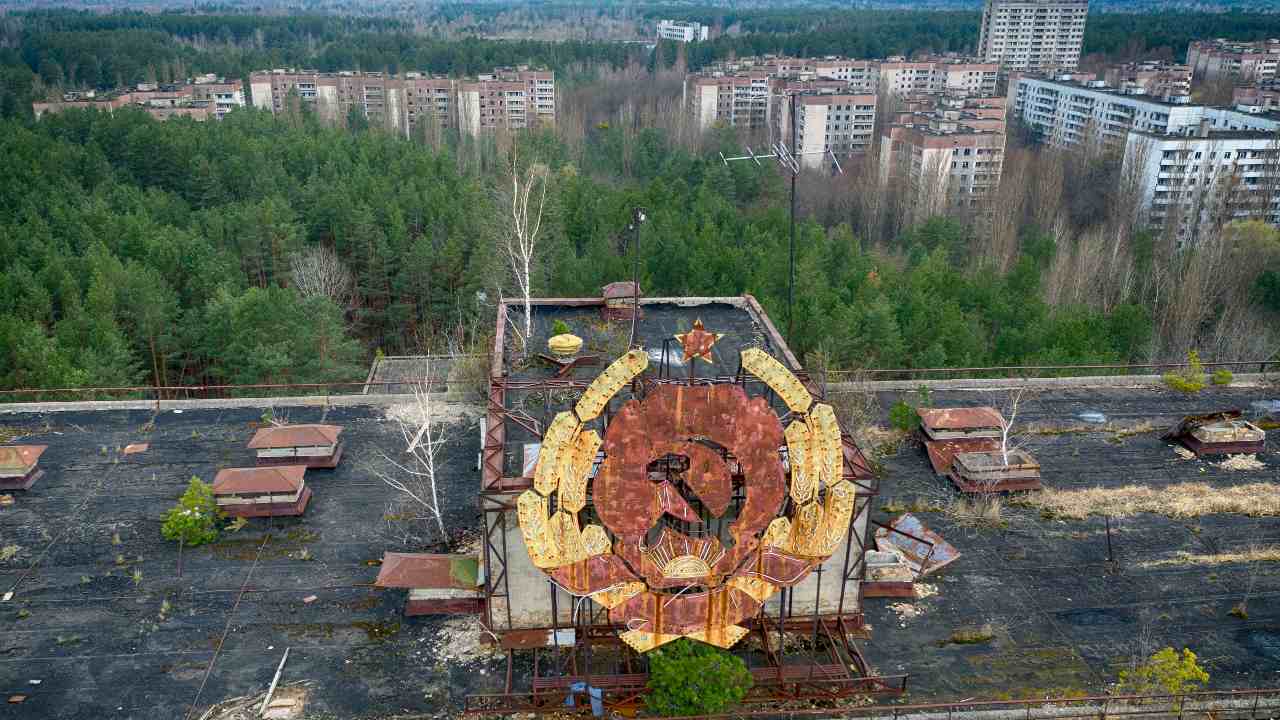 In 2011, Chernobyl was declared a tourist attraction, and visitors are allowed to visit the site. The Chernobyl zone saw an increase in tourism after the release of a mini-series in 2019. The radiation level is low enough for tourists to visit safely and workers to carry on with their jobs of disposing of waste and tending to the sarcophagus. Permanent residence in the area, however, is still banned. Image credit: AP Photo/Efrem Lukatsky