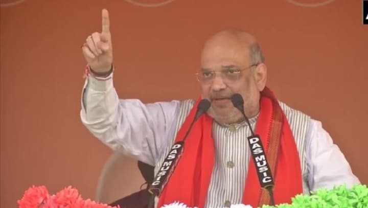 Hindi should be accepted as alternative to English, not to local languages, says Amit Shah