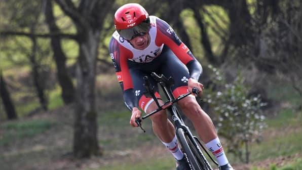 Tour of Basque Country: American rider Brandon McNulty takes overall lead, Ion Izagirre wins fourth stage