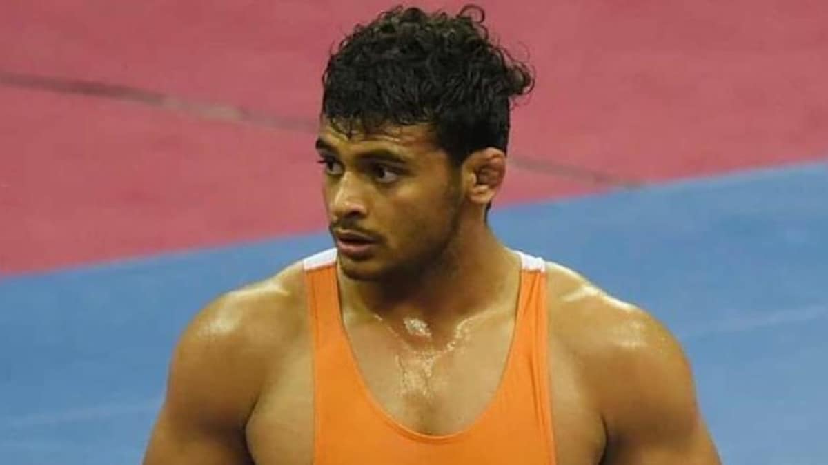 Asian Wrestling Championships: Deepak Punia claims silver after losing to Iran's Hassan Yazdanicharati; Sanjeet wins bronze