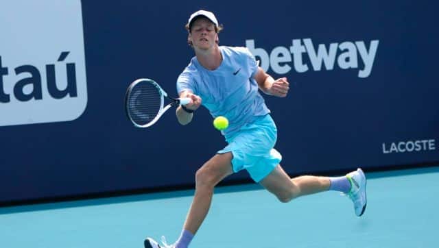 Jannik Sinner of Italy returns to Hubert Hurkacz of Poland during the finals of the Miami Open tennis tournament, Sunday, April 4, 2021, in Miami Gardens, Fla. Hurkacz won 7-6 (4), 6-4. (AP Photo/Lynne Sladky)