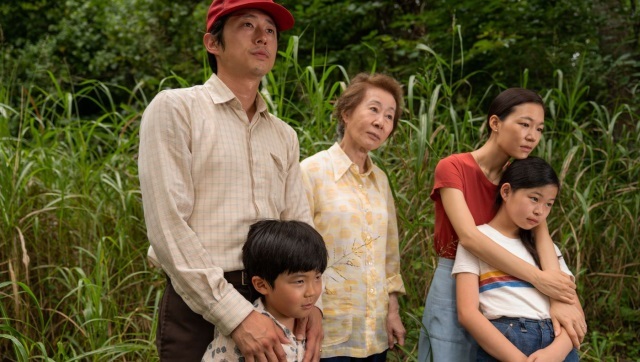 Minari movie review: Intimate, poignant portrayal of a Korean immigrant family's strife with its American dream Minari movie review: Intimate, poignant portrayal of a Korean immigrant family's strife with its American dream