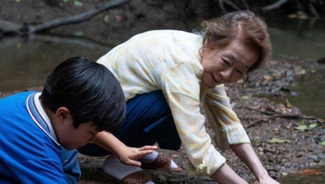 In Minari Yuh-jung Youn plays a card playing grandmom with a knack for swearing. Image via Twitter@wildshot 