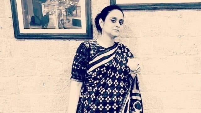 In her debut novel, Rucha Chitrodia writes an endearing narrative of a young woman adulting in a big city. Image via Facebook@RuchaChitrodia