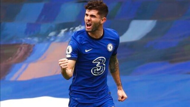 Premier League: Christian Pulisic hurts right knee, joins Chelsea's long injury list