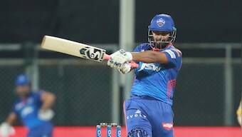 IPL 2022: Skipper Rishabh Pant, Axar Patel and others join Delhi Capitals squad ahead of new season