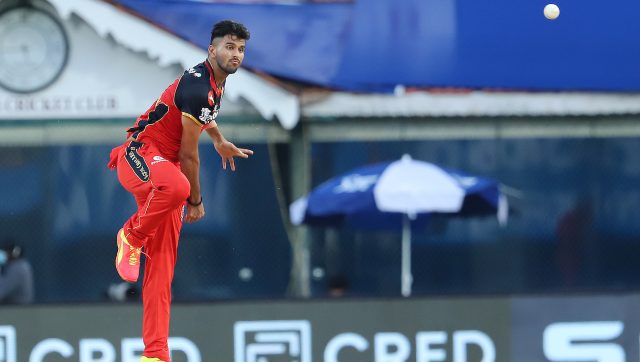 IPL 2021: RCB's Washington Sundar ruled out of second phase of tournament due to finger injury IPL 2021: RCB's Washington Sundar ruled out of second phase of tournament due to finger injury