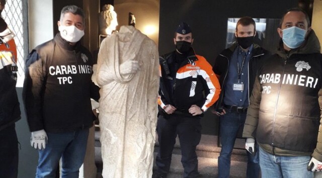 Off-duty Italy art cops find looted 1st century Roman statue in Belgian shop