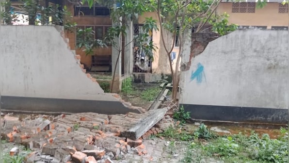 Earthquake of 6.4 magnitude jolts Assam, north Bengal; buildings damaged in Guwahati