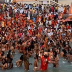 Kumbh Mela: Thousands gather to take dip in Ganga river on Shahi Snan amid rise in COVID-19 cases