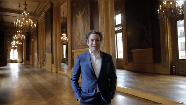 Los Angeles Philharmonic’s Gustavo Dudamel to be the music director of Paris Opera