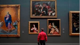 Would the post-COVID world bring back the glorious, more art-friendly museum experience of the past?