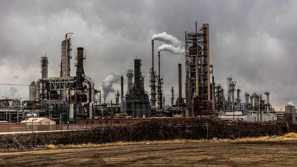 China to wean itself off coal power while financing plants in developing countries
