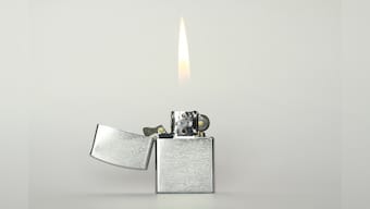 Top 4 Flameless Rechargeable Lighters You Can Buy
