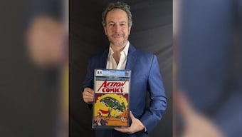Rare 1938 Superman comic, featuring supehero's origin story, sold for record US$ 3.25 million